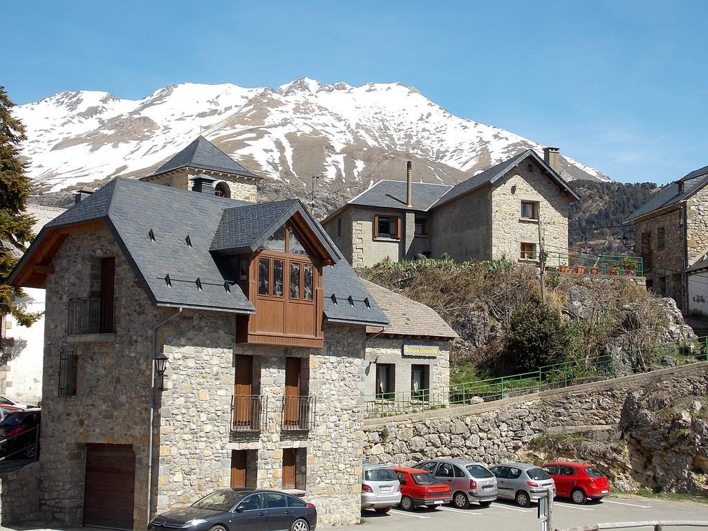 Apartamentos Fidalgo Sandiniés Esterno foto